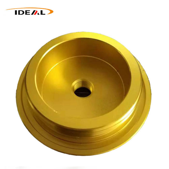CNC quay các bộ phận kim loại gia công