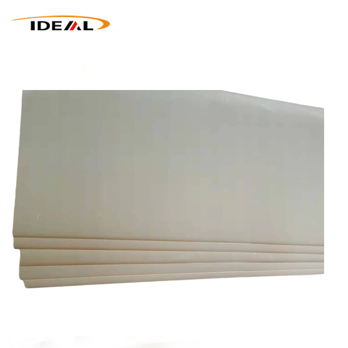 Ultim pei 2300 cô ấy